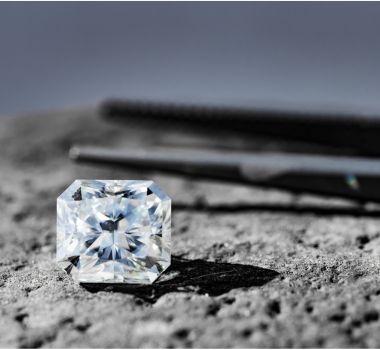 Diamond cut