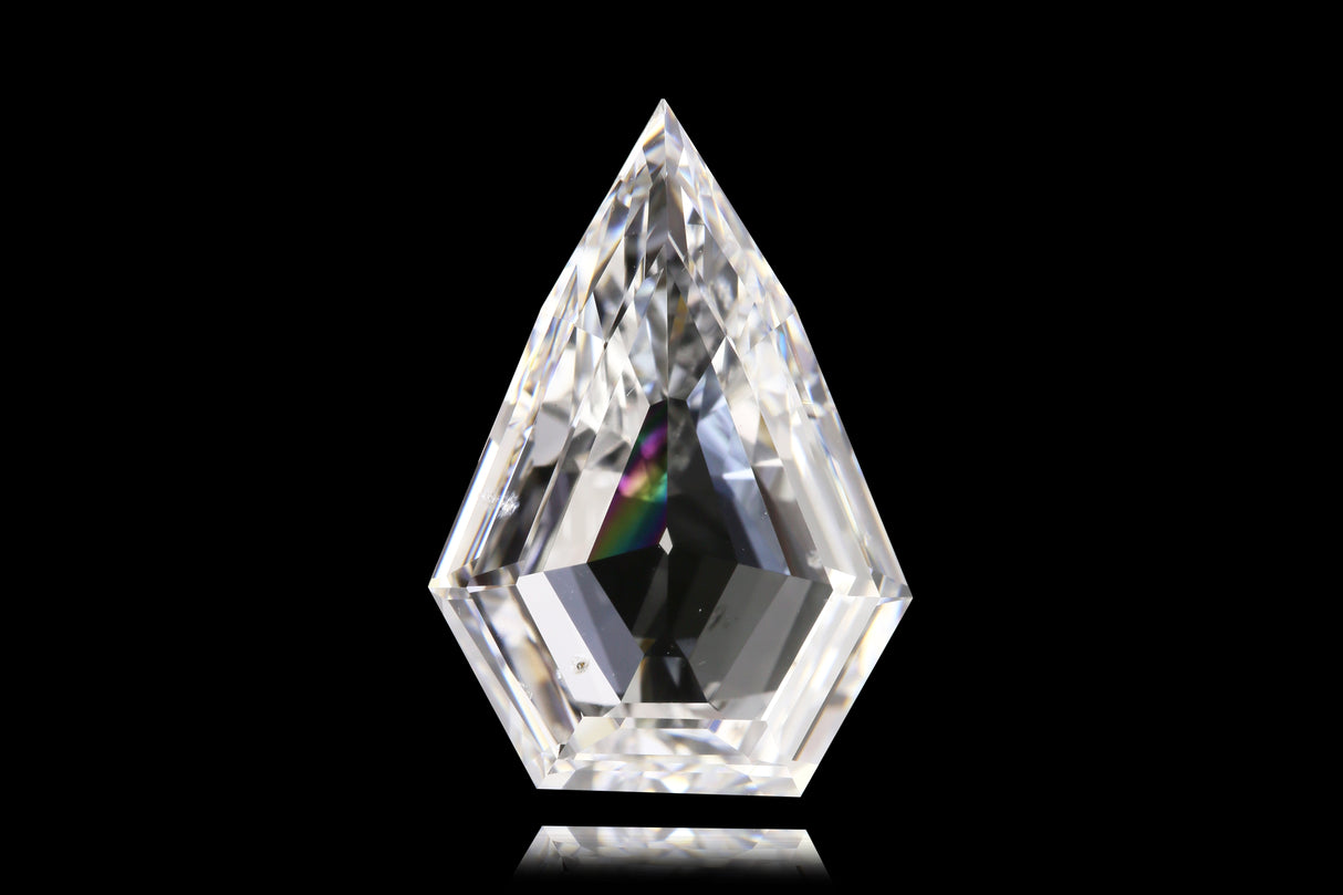5.06 carat Shield diamond D SI1