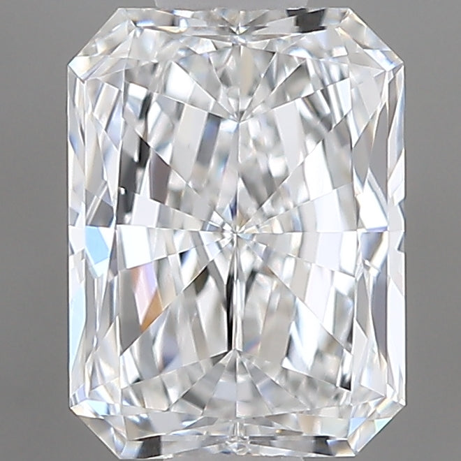 0.7 carat Radiant diamond E  VVS2