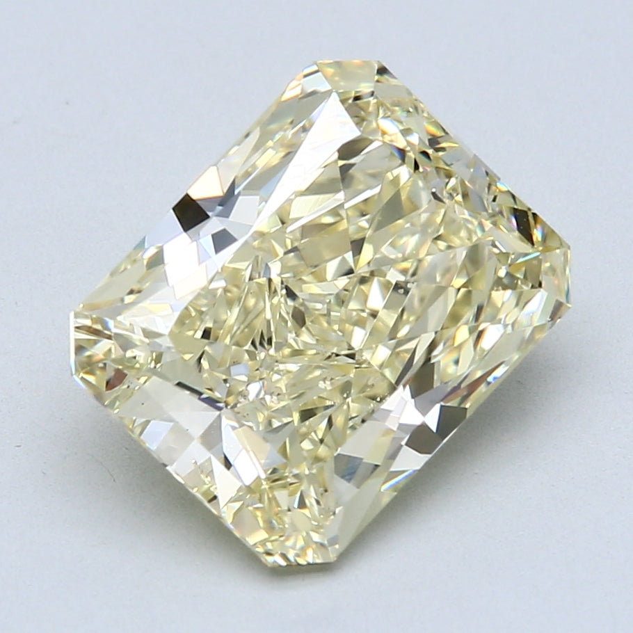 5.03 carat Radiant diamond Yellow VS2
