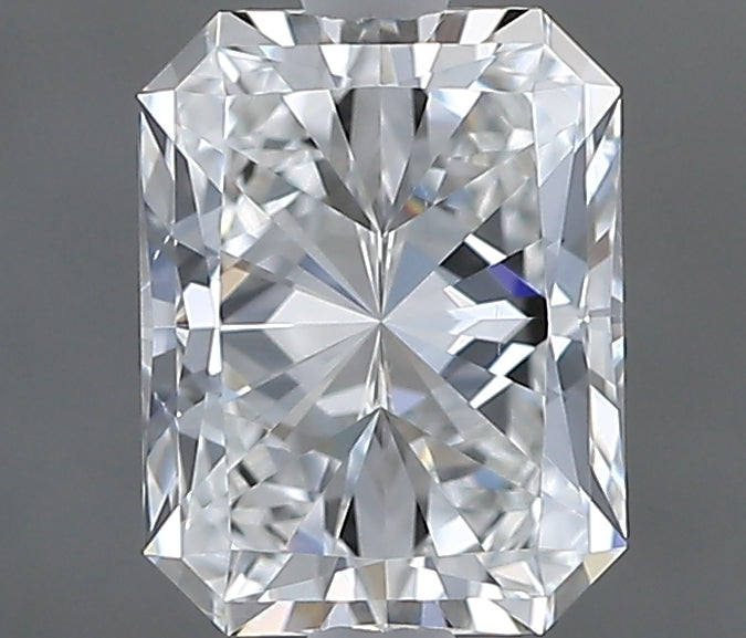 0.70 carat Radiant diamond F VS2