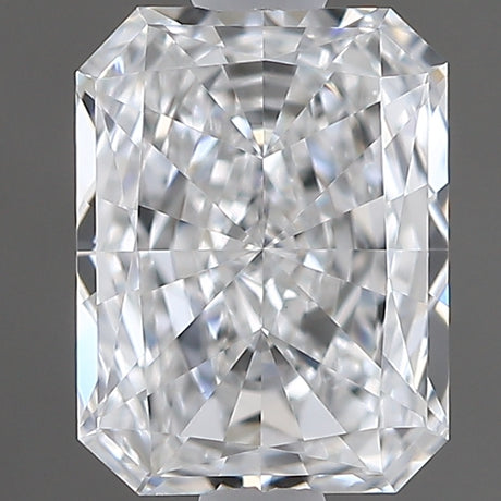 0.50 carat Radiant diamond E VVS2