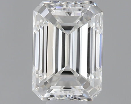 0.40 carat Emerald diamond E VS2