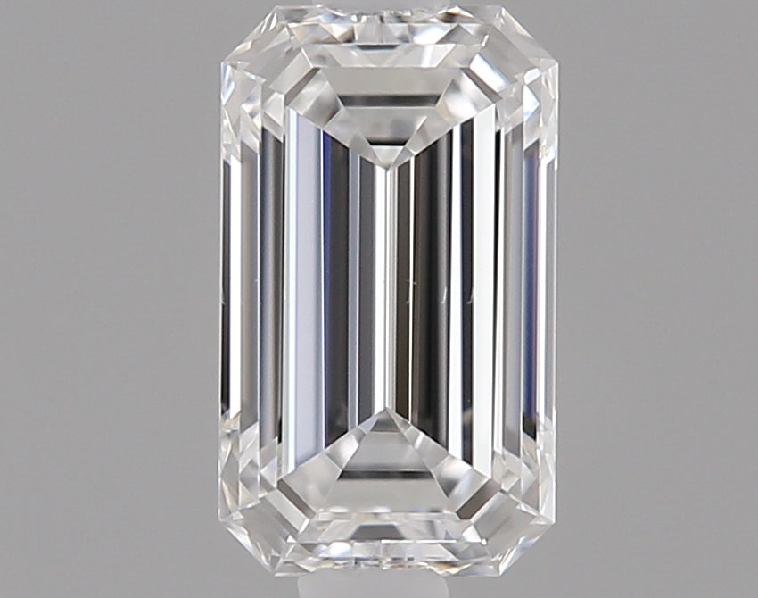 0.30 carat Emerald diamond D VS2