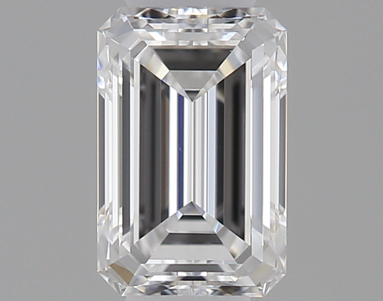 0.30 carat Emerald diamond D VS1