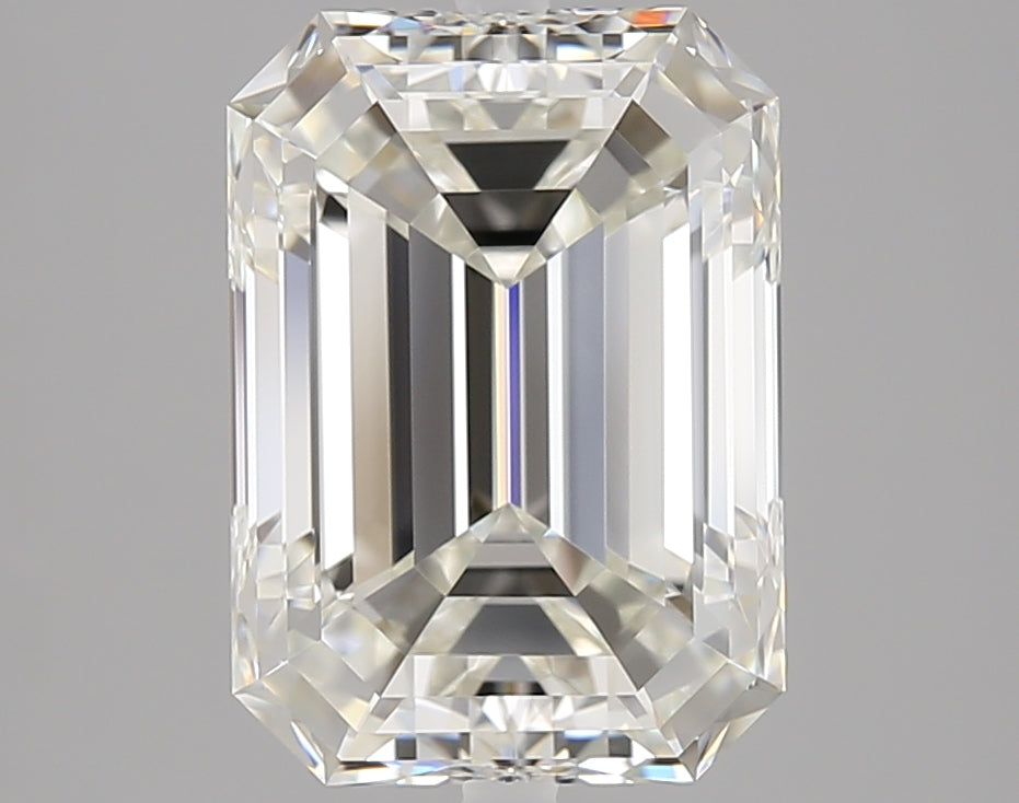 3.81 carat Emerald diamond I VVS2