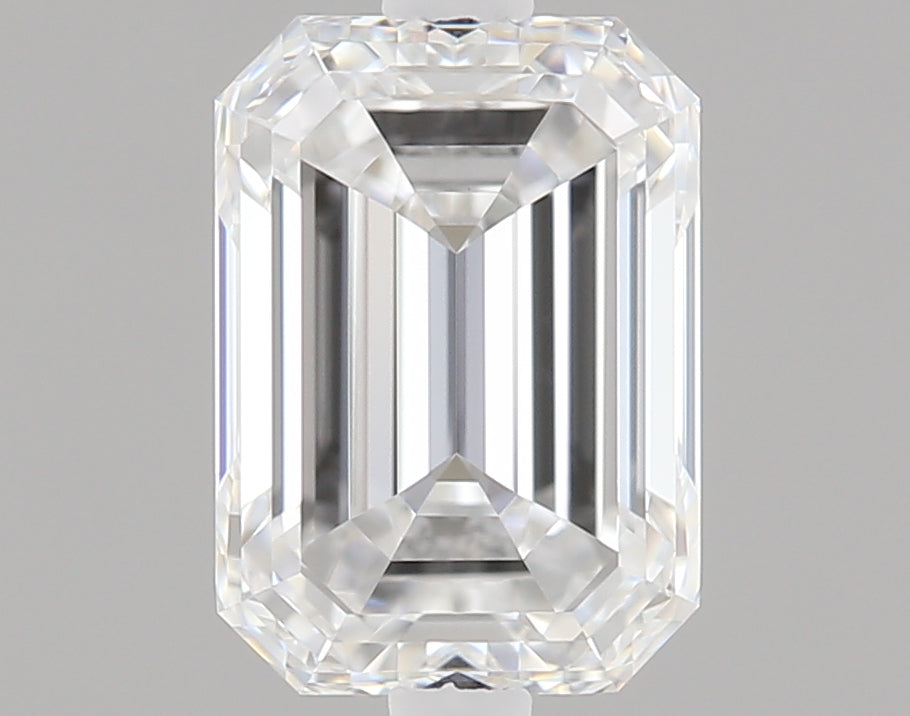 1.00 carat Emerald diamond E VS1