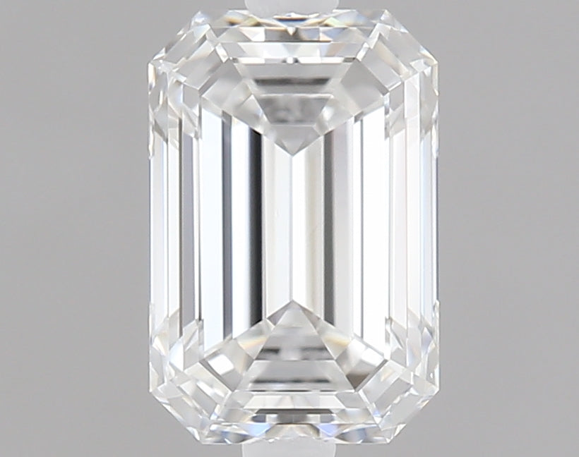 0.70 carat Emerald diamond E VVS2