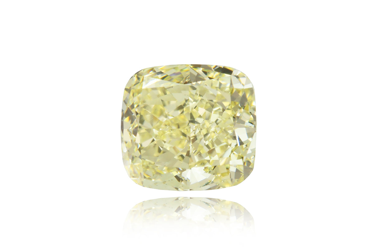 2.02 carat Cushion diamond Yellow VS2