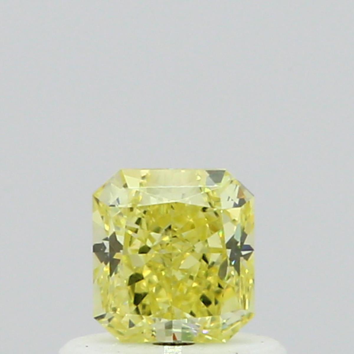 0.51 carat Radiant diamond Yellow SI1
