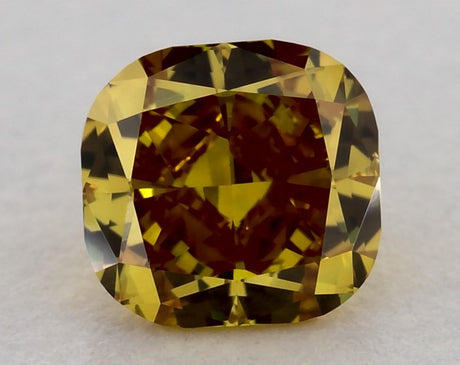 0.46 carat Cushion diamond Orange VS2