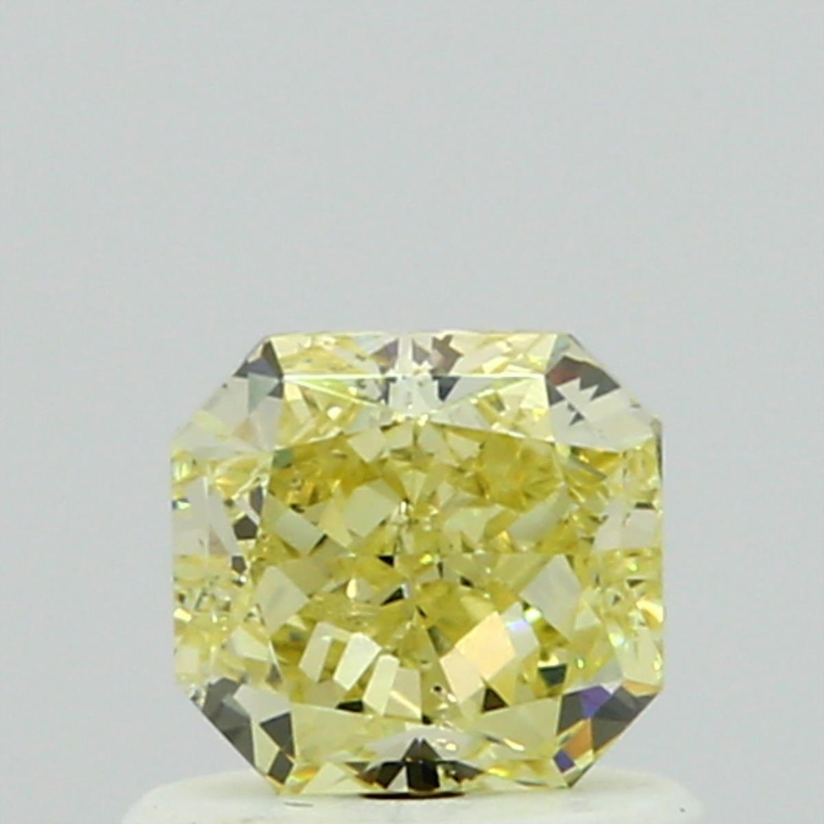0.70 carat Radiant diamond Yellow SI2