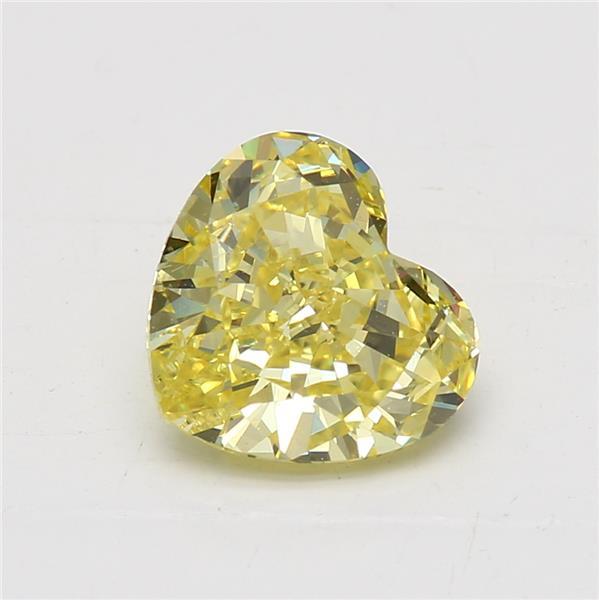 1.15 carat Heart diamond Yellow VS2