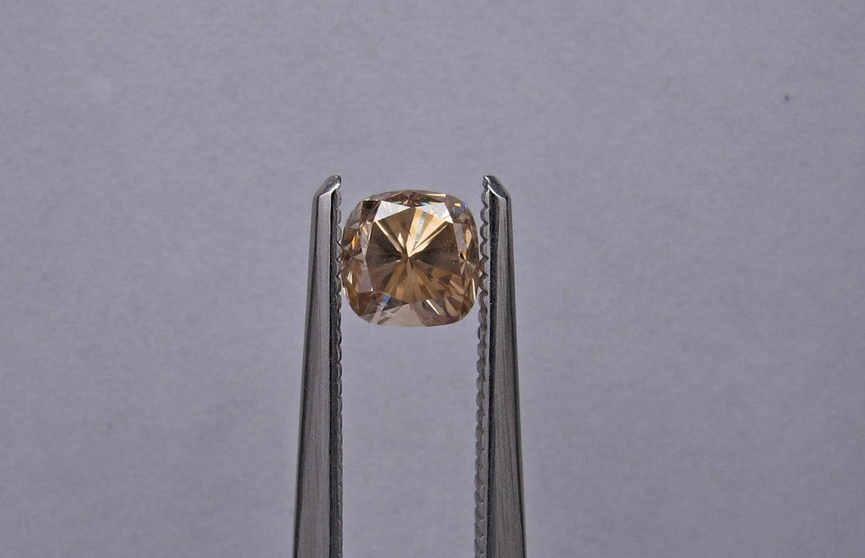 0.72 carat Cushion diamond Yellow SI2