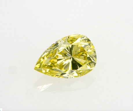 0.65 carat Pear diamond Yellow SI1