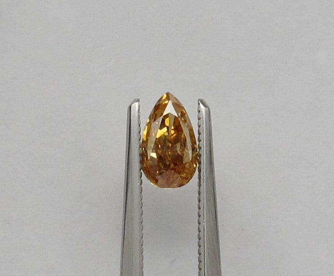 0.91 carat Pear diamond Yellow SI2
