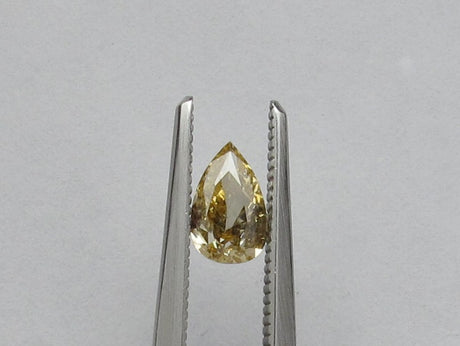 0.53 carat Pear diamond Yellow SI2