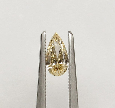 0.74 carat Pear diamond Brown VS1