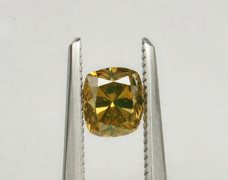 0.75 carat Cushion diamond Yellow VS1