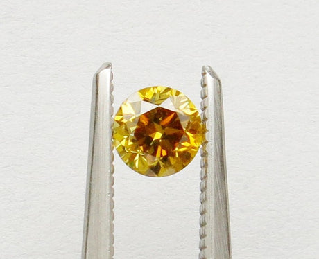 0.45 carat Round diamond Yellow SI1