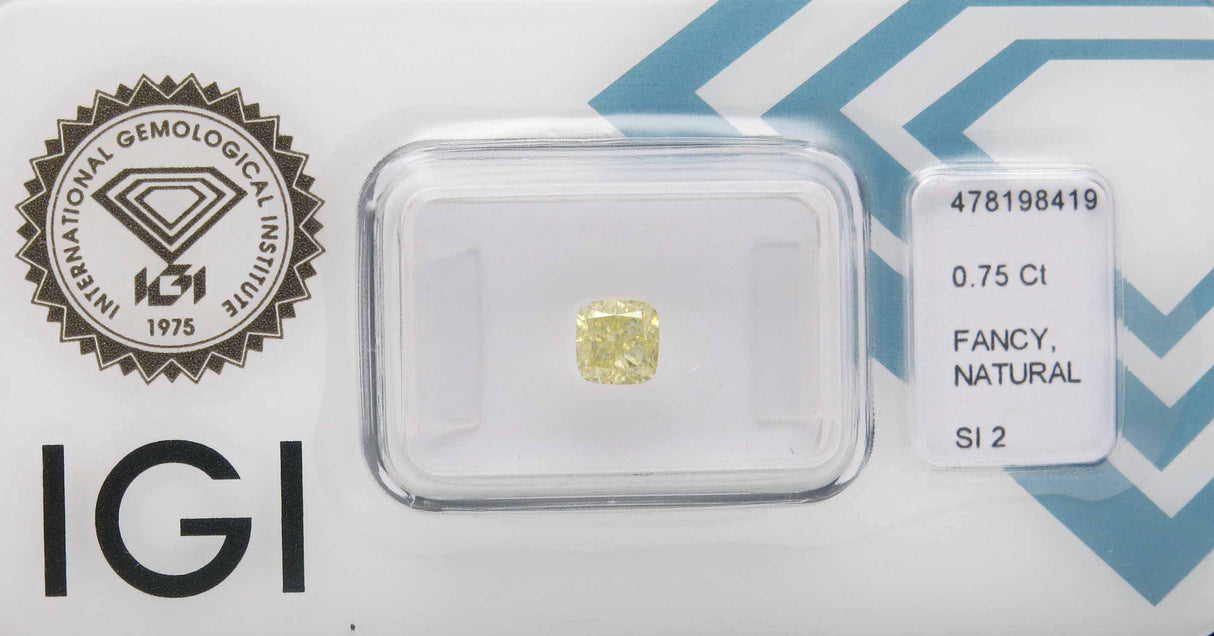 0.75 carat Cushion diamond Yellow SI2