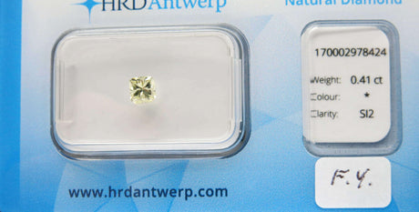 0.41 carat Princess diamond Yellow SI2