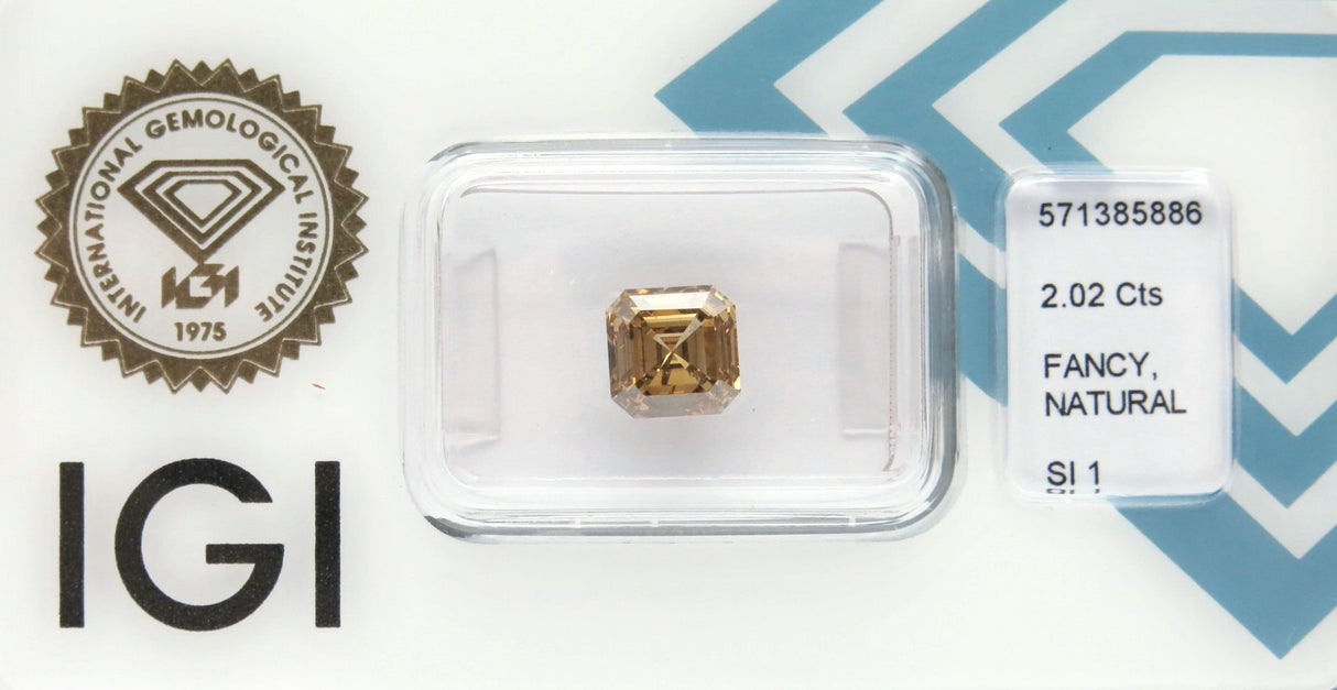 2.02 carat Emerald diamond Brown SI1