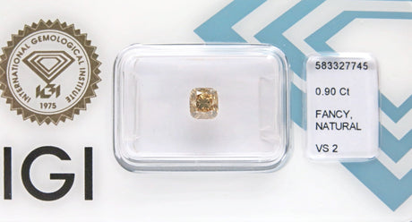 0.90 carat Cushion diamond Yellow VS2