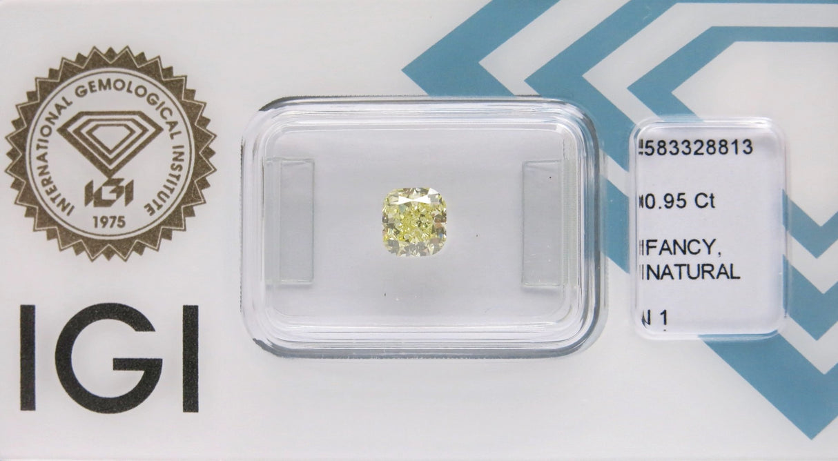 0.95 carat Cushion diamond  Yellow I1