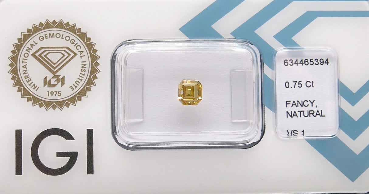 0.75 carat Emerald diamond Yellow VS1