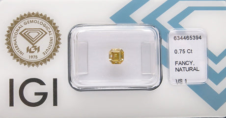 0.75 carat Emerald diamond Yellow VS1