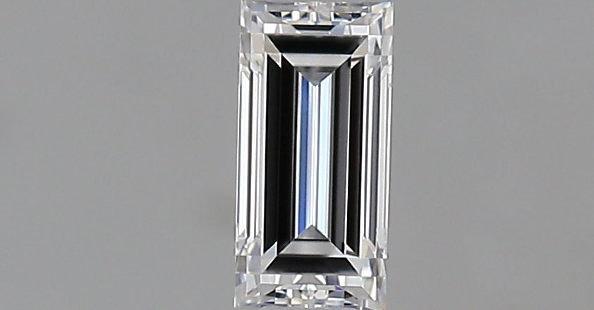 0.32 carat Baguette diamond D IF