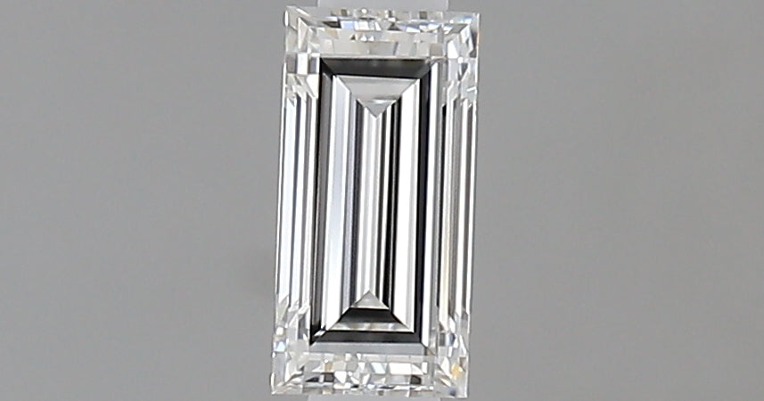 0.32 carat Baguette diamond F IF