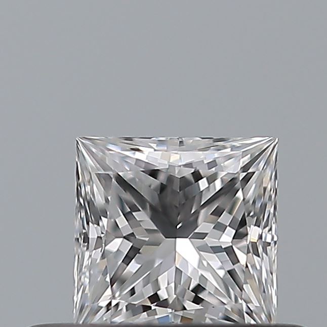0.33 carat Princess diamond D VVS1