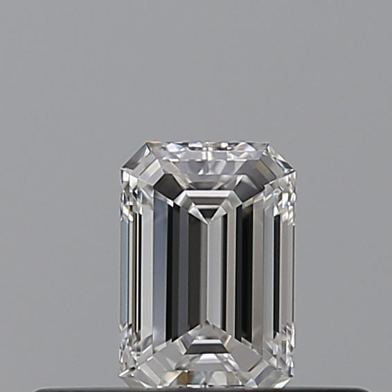 0.26 carat Emerald diamond E VVS1