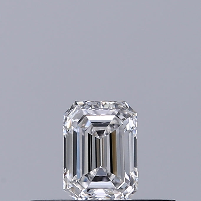 0.23 carat Emerald diamond E IF