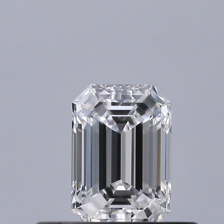 0.34 carat Emerald diamond E VVS1