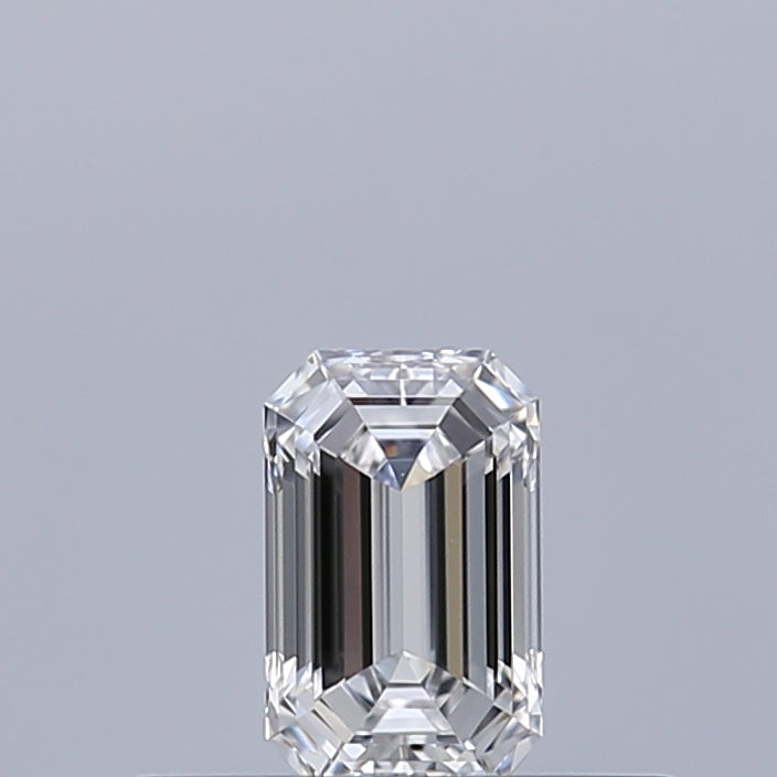 0.24 carat Emerald diamond E VVS1