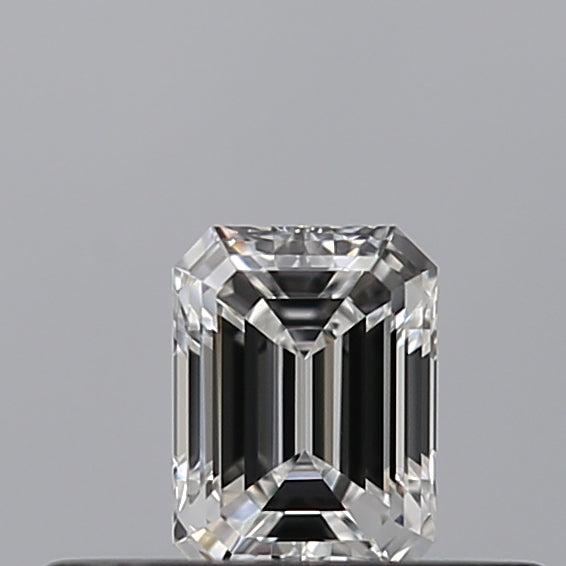 0.24 carat Emerald diamond F VVS2