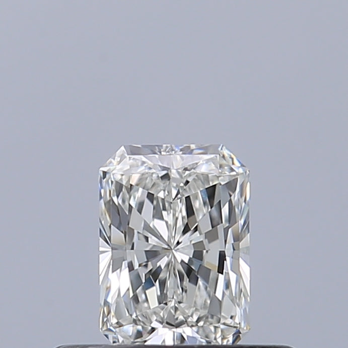 0.31 carat Radiant diamond G VVS2