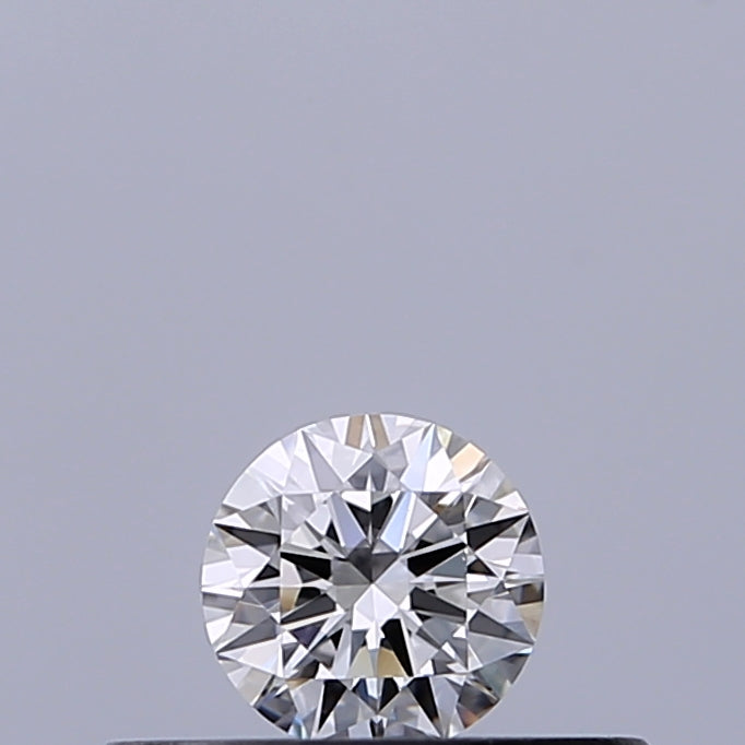 0.18 carat Round diamond E VVS1 Excellent