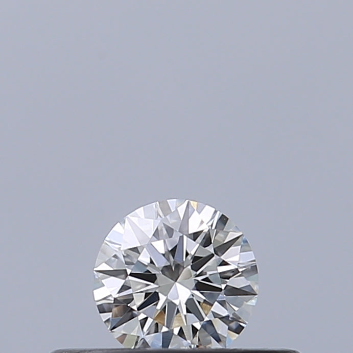 0.18 carat Round diamond E VVS2 Excellent