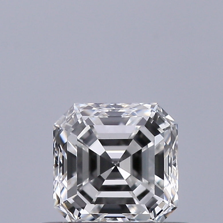 0.43 carat Emerald diamond E VVS2