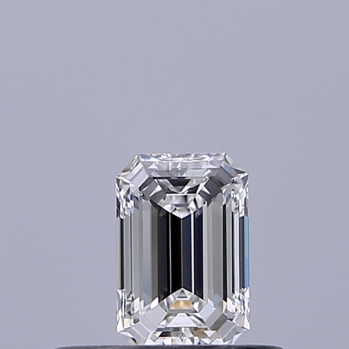 0.26 carat Emerald diamond D VVS2