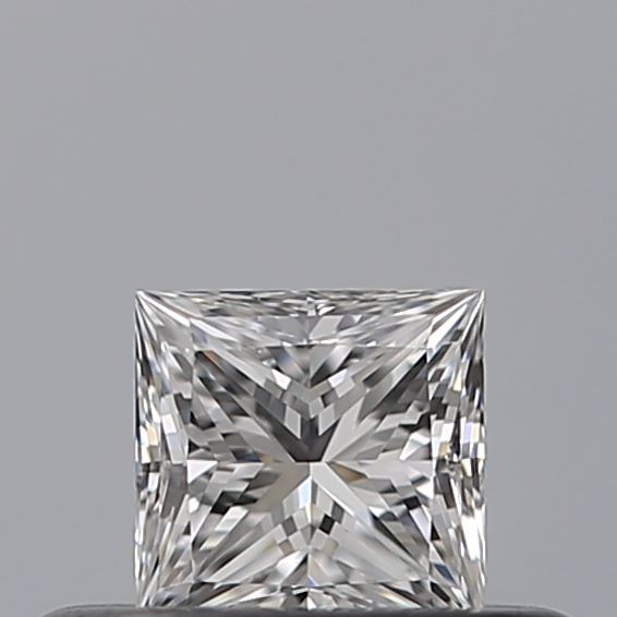 0.28 carat Princess diamond D VS1