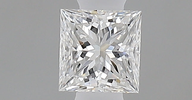 0.25 carat Princess diamond E VS1