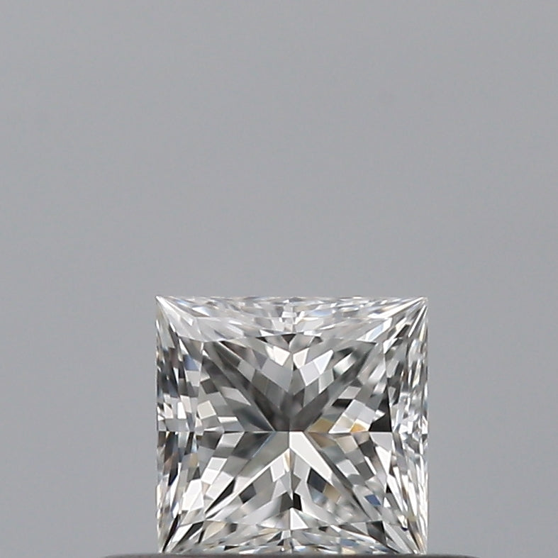 0.31 carat Princess diamond E VVS2