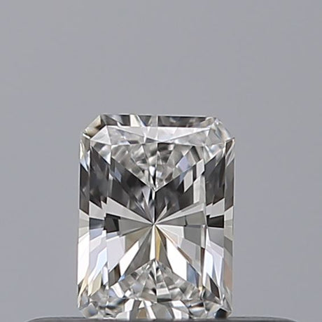 0.23 carat Radiant diamond D VS1