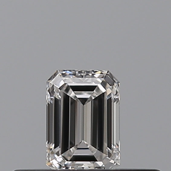 0.23 carat Emerald diamond F  VVS2