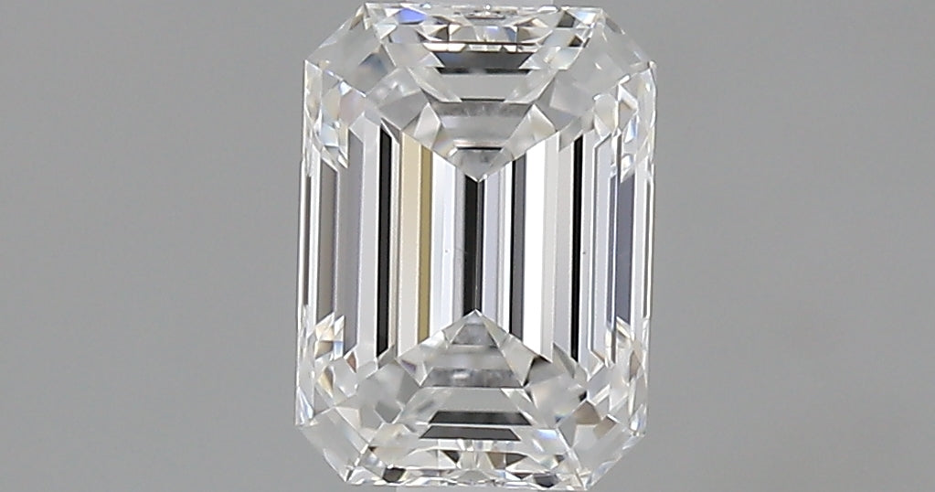 1.00 carat Emerald diamond E VS2